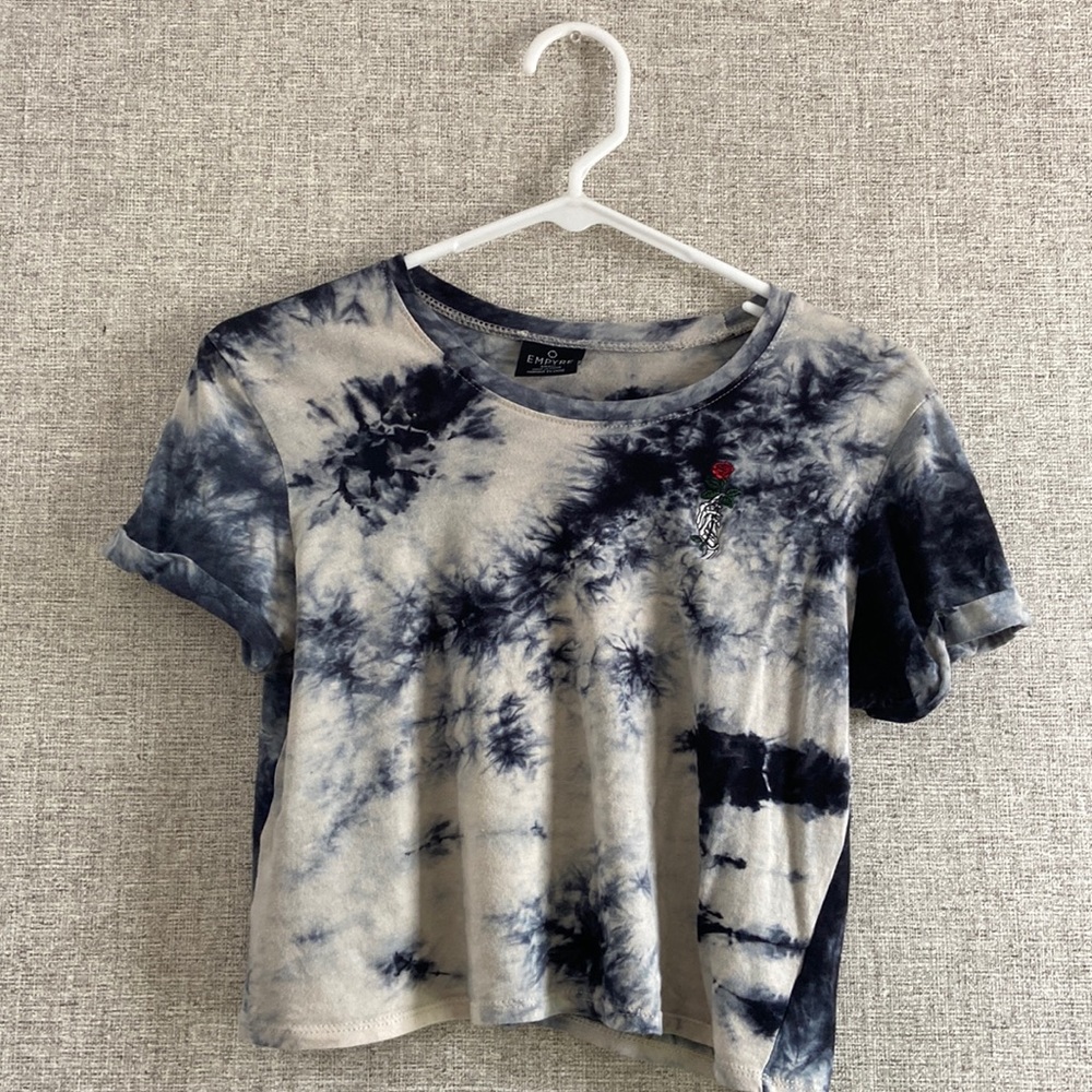 Empyre Yohanna Skeleton Rose Black Tie Dye Crop T-Shirt size Small